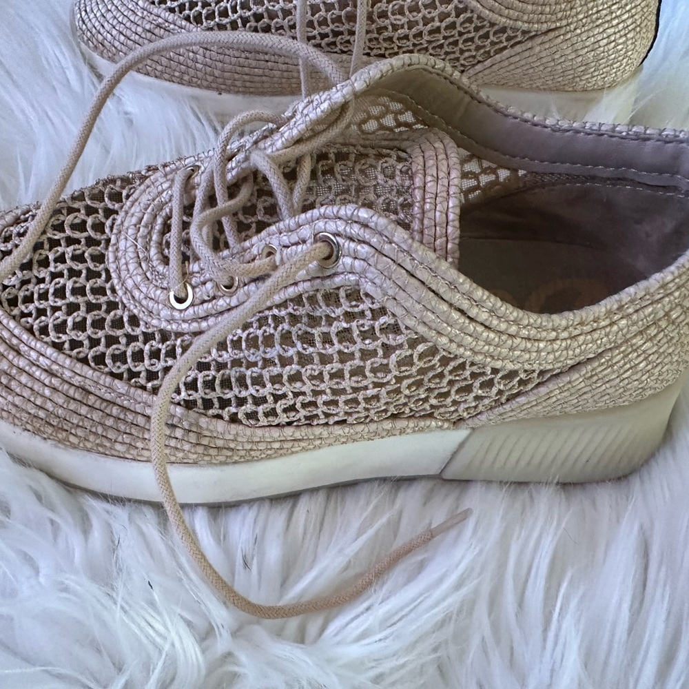 Sandy Sheer Sneakers - Picture 3 of 5